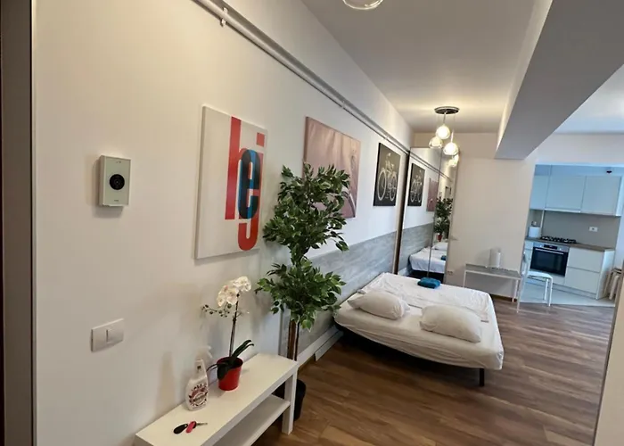 New 1 Бухарест